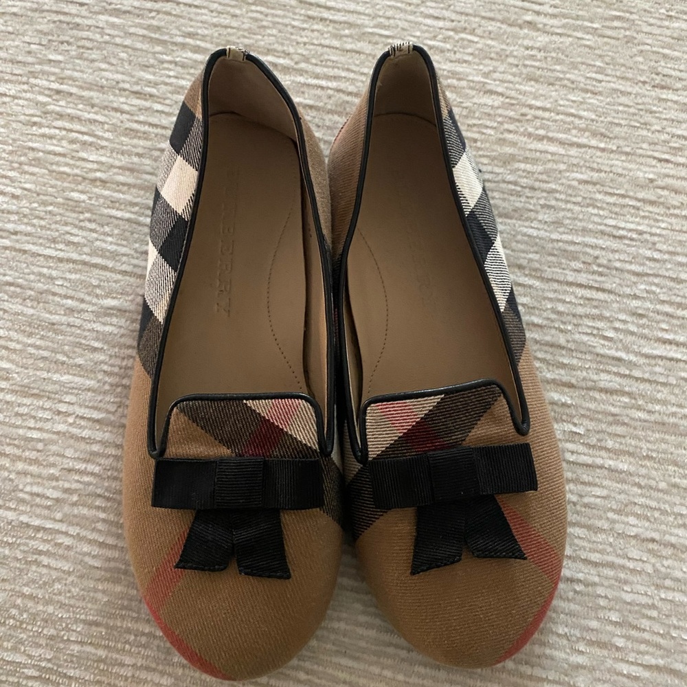 Girls Burberry